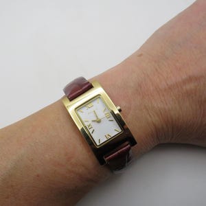 Vintage watch / dress watch / square dial /  Quartz watch / Ladies Gold Dress Watch /  ladies Watch /  Gift for her  (p24)