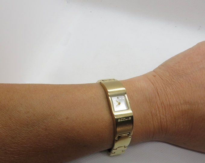 Vintage tank watch / accu.2 watch / Quartz watch / Ladies gold Dress Watch / womansWatch /  Gift for her