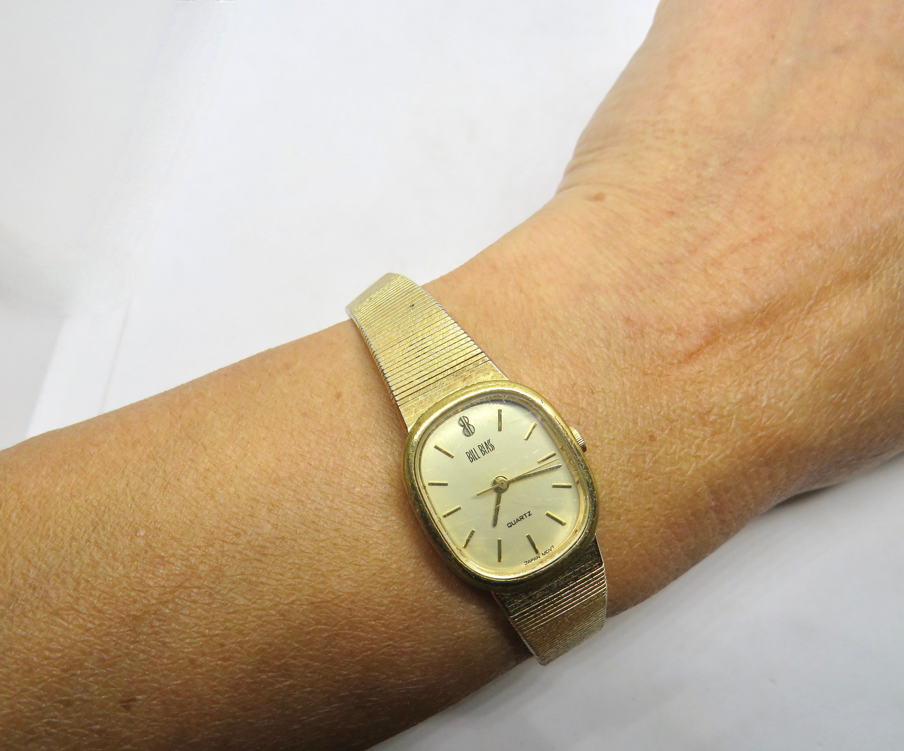 Vintage Quartz Watch / Bill Blass Dress Watch / Ladies Tank - Etsy