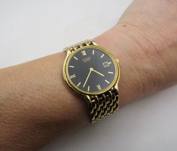 Vintage watch / citizen black edition  / Japan watch /  wrist size  7.6" 20cms / vintage sport  / gift for him t8