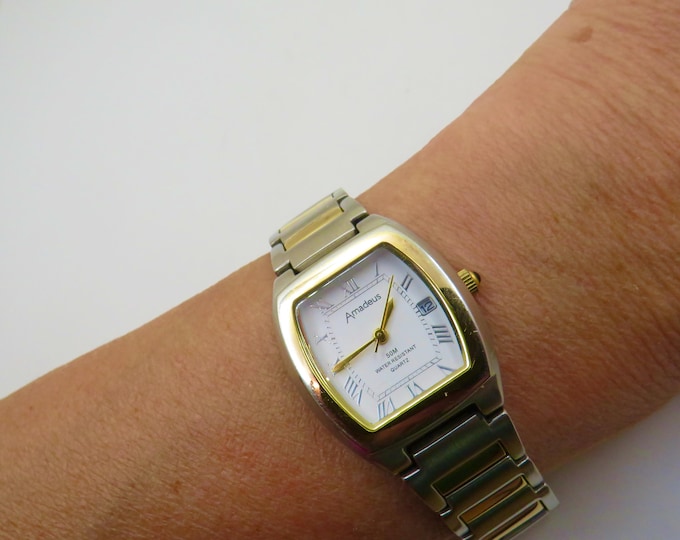 Vintage square watch / sports Quartz watch / 6" wrist size max /  Womens Watches / watch / gift (w25)