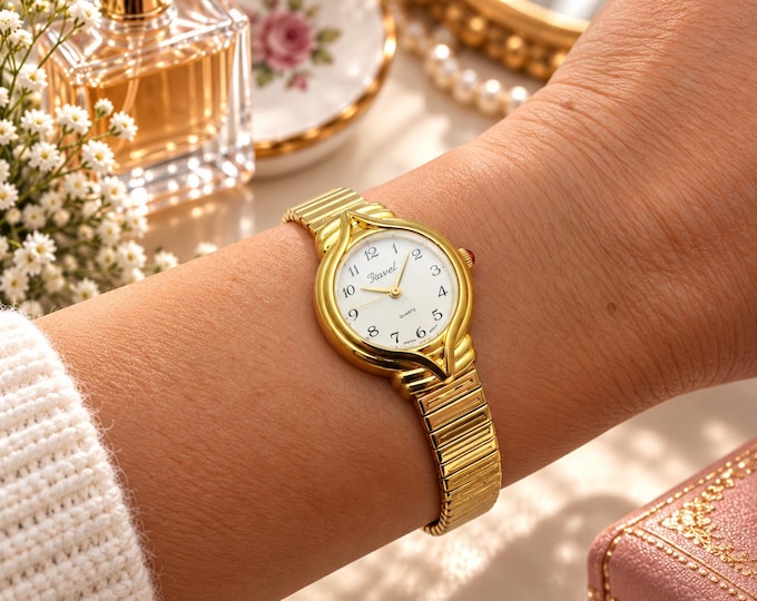vintage Carvel gold watch / beautiful pearl white dial / expanding  bracelet / Gold watch / watch / vintage / M6