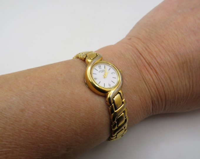 Vintage rotary gold watch / 7.4" wrist size / vintage womans  90s watch / Swiss watch / vintage Watch / watch ladies  watch (j5)