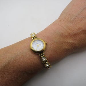 Vintage gold watch  / diamond watch /  Quartz watch / Ladies Dress Watch /  womans Watch /  Gift for her (y11)
