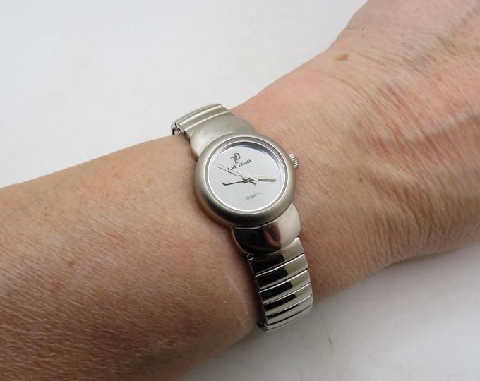 Vintage Quartz Watch - mirror dial  Stainless Steel Dress Watch w23