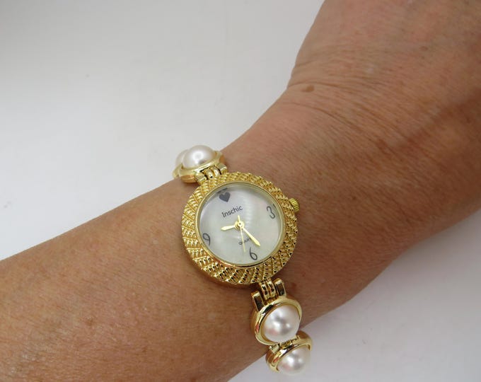 Vintage Gold Ladies Dress Watch: Pearl Accents, Working Condition AA16