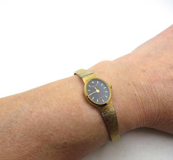 Vintage Gold Ladies Watch by Accurist, Fits 6.2" Wrist (J4)