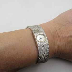 vintage Swiss watch / gift for her / Bentime watch / mechanical watch / vintage watch / vintage 60s / womans  watch (p26)
