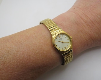 Vintage Gold plated dress watch citizen / large wrist 7.7" max / Quartz watch /  Gold Dress Watch /  Womans Watch /  Gift for her (g25)