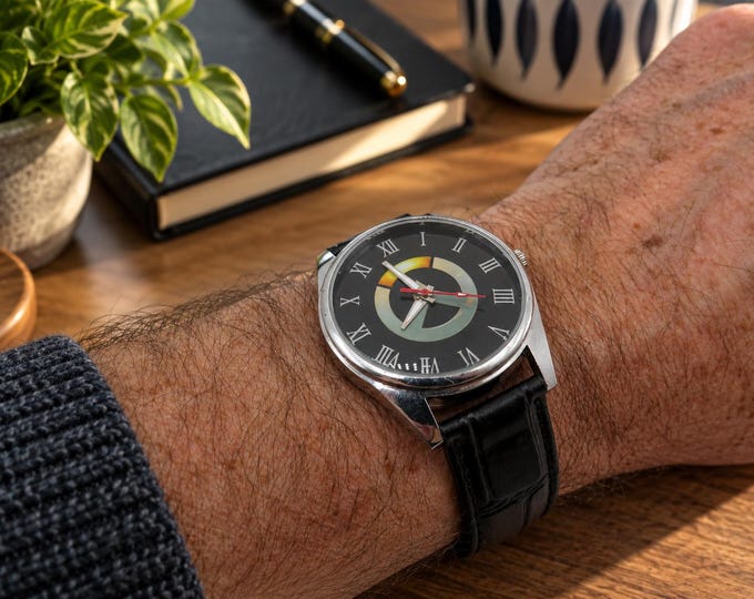 Vintage Gents Sport Watch, Funky Dial, Quartz Movement x7
