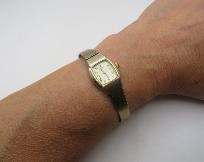 gold dainty watch / vintage square wrist watch / womans gold watch / adjustable wrist 7.1" max / vintage watch / ladies watch (f31)