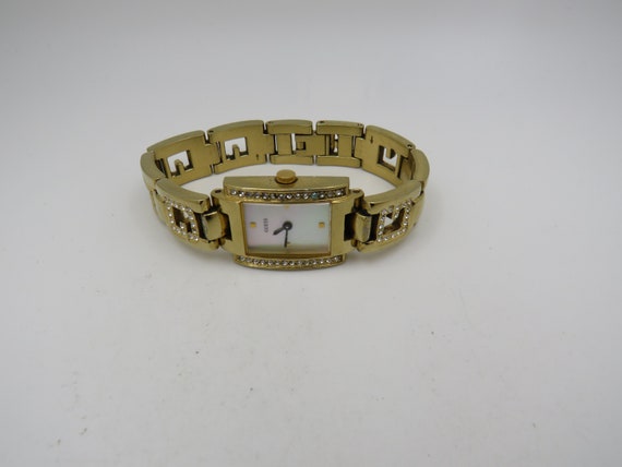Vintage watch / watches / Guess gold Quartz watch… - image 4