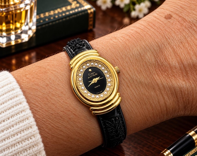 Vintage  Ladies Watch, Gold Tone Dress Watch, Black Rare Strap, Classic Elegant Timepiece (ZA11)