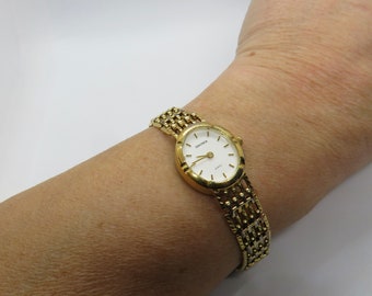 vintage dameshorloge met poortarmband / sierlijke wijzerplaat / 6,7 inch pols / kwartshorloge sierlijke wijzerplaat / vintage / dameshorloge (u7)