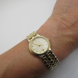 Vintage watch / gold Quartz watch / accurist /  womens Watch / watch / watch / gift for her (g26)