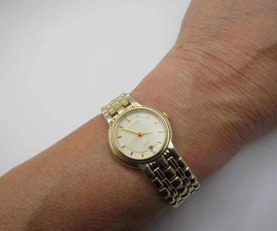 Vintage watch / gold Quartz watch / accurist /  womens Watch / watch / watch / gift for her (g26)