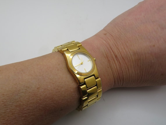 Vintage  gold watch / 7" wrist  / DKNY watch / vintage Watch / white dial watch / vintage sport / watch / gift for her / e2