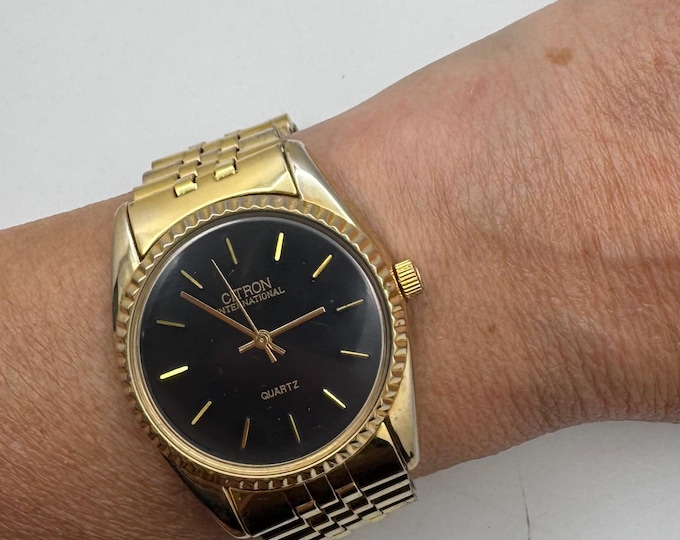Vintage Citron International Quartz Watch – Gold Tone Black Dial Dress Watch c19