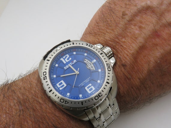 Sector Quartz Divers Watch, Blue Dial Sports Watch