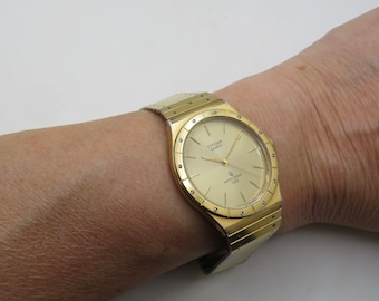 Vintage gold watch / Citizen sports Gold plated dress watch / Quartz watch / gents Gold Plated Dress Watch /  Watch / Gift for him (A27)