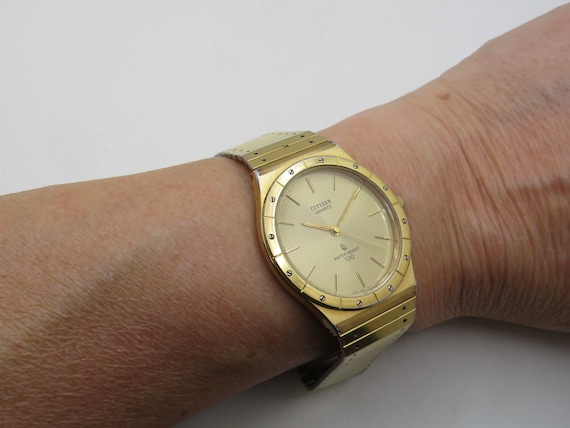 Vintage gold watch / Citizen sports Gold plated dress watch / Quartz watch / gents Gold Plated Dress Watch /  Watch / Gift for him (A27)