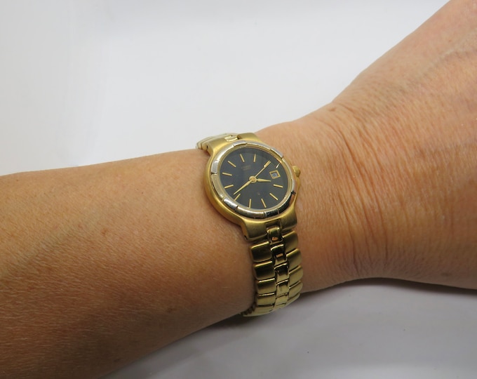 vintage Citizen gold watch / 6" wrist size watch / vintage womans  90s watch / Japan watch / vintage Watch / watch  ladies  watch (c5)