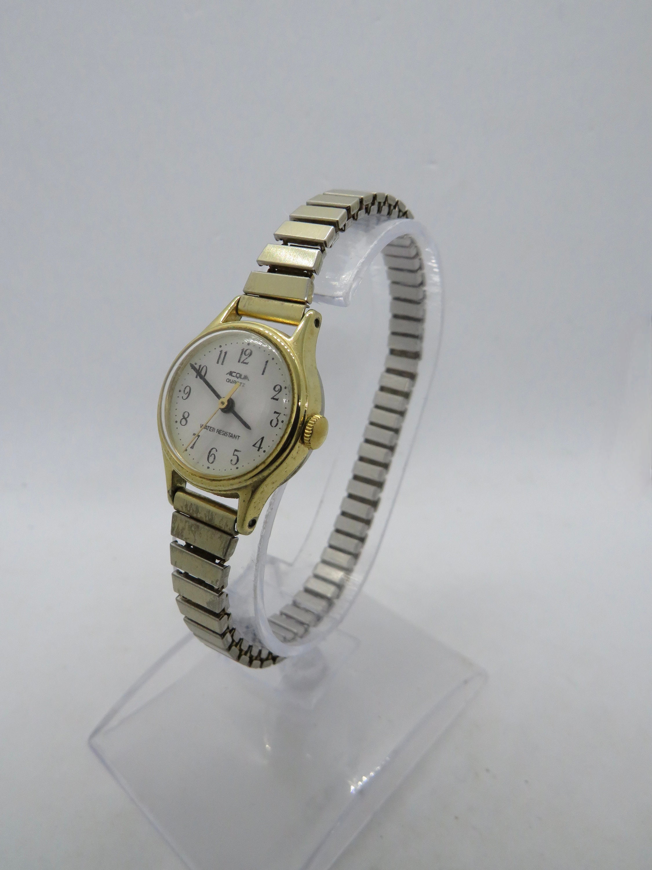 Vintage watch gold Quartz watch white dial womens Watch expandable watch acqua watch gift for her