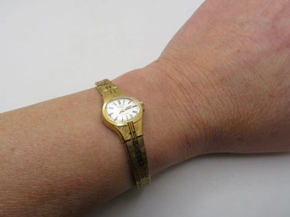 vintage Swiss watch / gift for her / vintage 5.8" wrist watch / mechanical watch / vintage watch / vintage 60s / womans watch (e25)