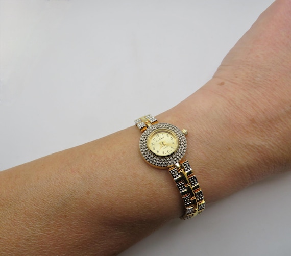 vintage watch / gold watch / wrist 7.8" watch / vintage dress watch  / 00s watch / ladies watch (i14)