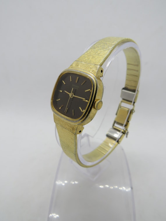 Vintage Gold Tank Watch / Seiko Quartz Ladies Watch / Vintage - Etsy
