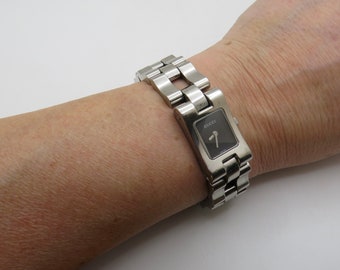 GUCCI Swiss Stainless Steel Women's Watch 2305L - Etsy