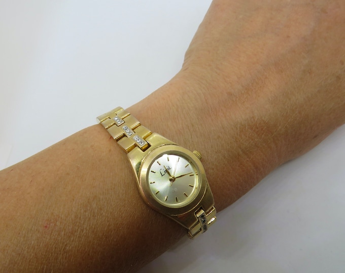 vintage Gold Watch / diamond ladies watch  / limit quartz watch  / Vintage dial  / vintage / ladies  watch  (D18)
