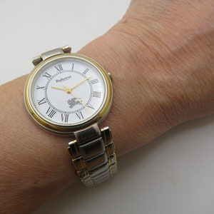 Vintage burberrys watch / Swiss sports watch / vintage gents Watch / 8" wrist  (d4)