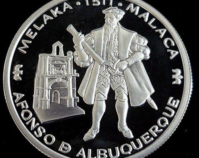 Vintage silver coin Portugal 1995 / 200 Escudos / Alfonso de Albuquerque and Malacca / 26.5g Silver Proof coin (2)