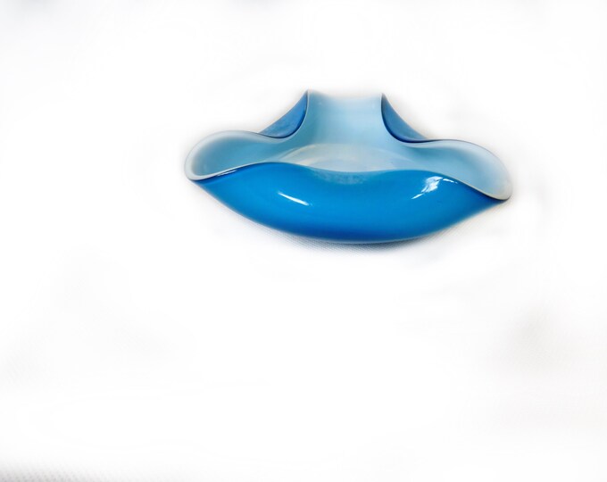 vintage ash tray / murano glass ash tray / glass / Blue ashtray / Bowl / vintage murano ash tray