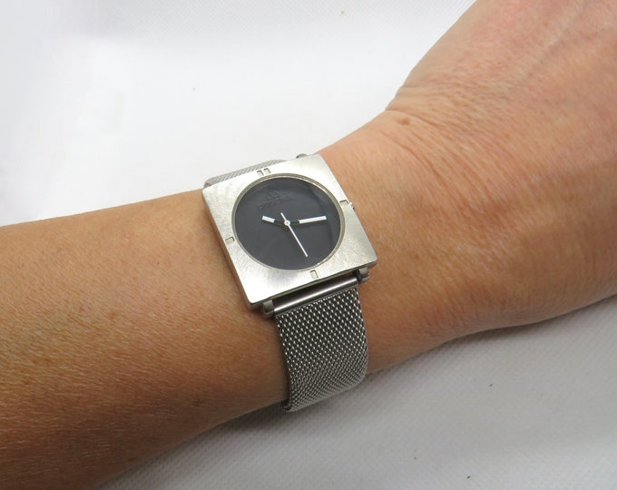 Vintage dugena watch  / 8" wrist size watch / vintage watch / Japan watch / vintage Watch / watch (e14)