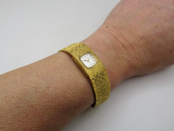 vintage Swiss watch / gift for her / vintage wrist watch / mechanical watch / vintage watch / vintage 60s / womans  watch (q14)
