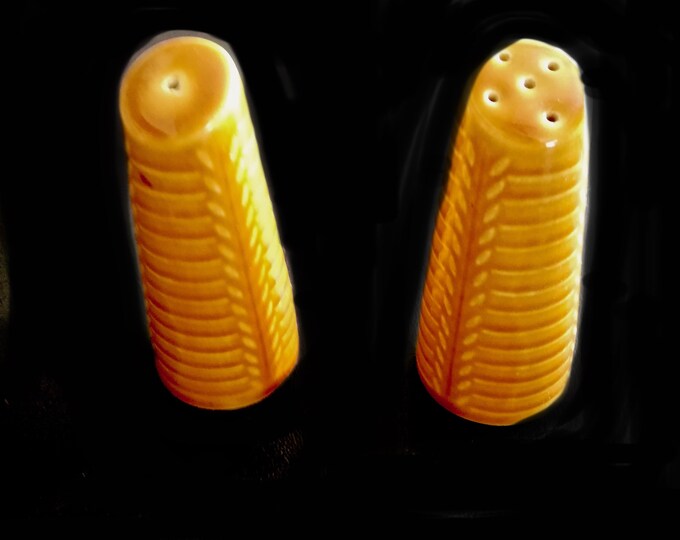 Set of Vintage Salt and Pepper Shakers, Mid-Century Modern Chunky Salt and Pepper Pots, Kitchenalia