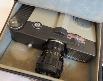 vintage Super 8  / Sankyo super 8 Classic camera with hard case