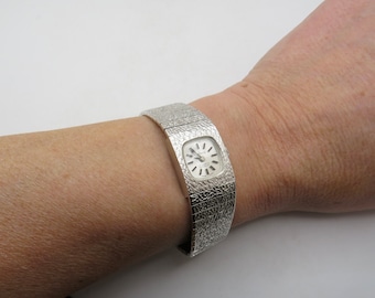vintage Zwitsers horloge / cadeau voor haar / klein polshorloge / mechanisch horloge / vintage horloge / vintage jaren '60 / dameshorloge (m26)