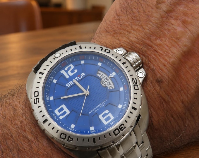 Sector Quartz Divers Watch, Blue Dial Sports Watch