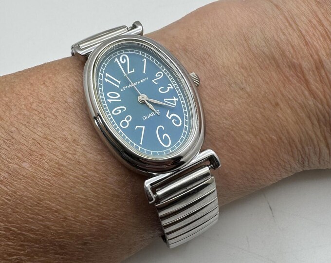 Vintage oval Ladies Quartz Watch – blue Dial – Stretch Bracelet – 7" Wrist (Y29) Twentyfourseven