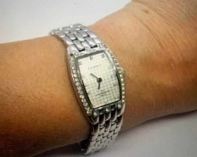 vintage watch / nice diamond Watch / Amadeus watch gift for her / Vintage / quartz watch / square watch / watch / vintage ladies / watch