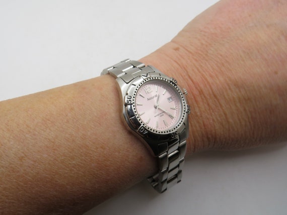 Vintage sports watch / womens watch / vintage wrist watch /  Japan watch / vintage Watch / watches  n1