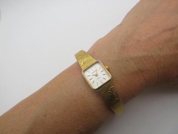 vintage square watch / gold watch / wrist 7.4" watch / vintage dress watch  / 90s watch / ladies watch (x26)