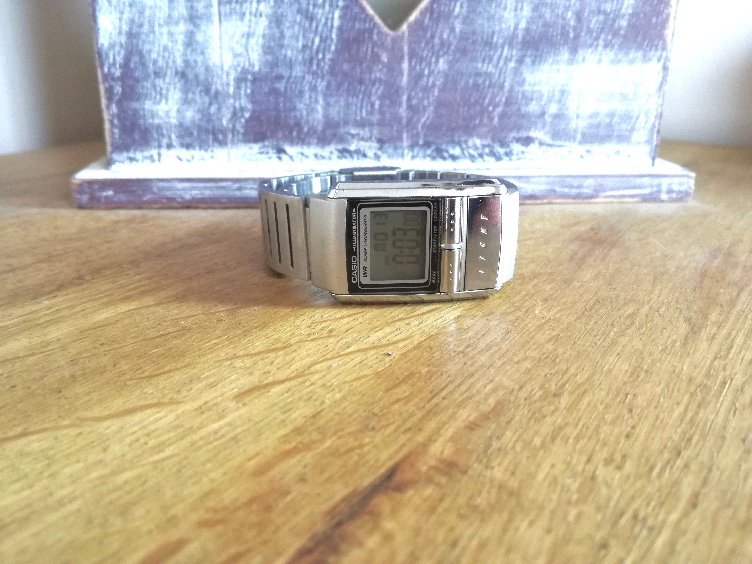 how to change date on casio illuminator