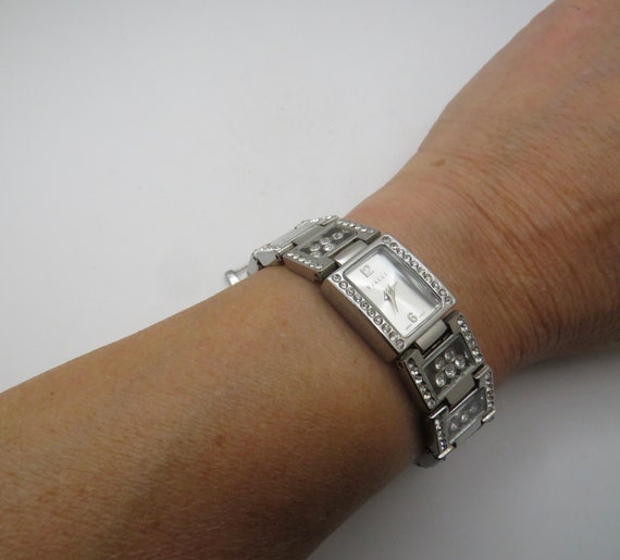 vintage watch / diamond / 6.8" wrist /  quartz Watch / womens watches / vintage watch / (h17)