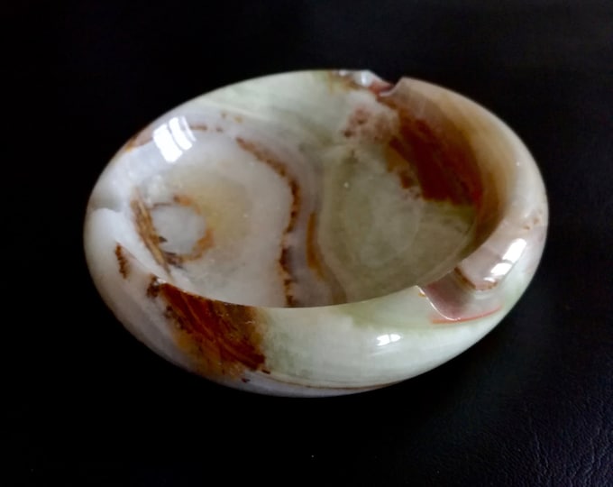 Stone Ashtray / Carved stone marble / Pale Green Veined / Onyx Marble Agate / Retro Ash Tray / Semi Precious Stone / Smoking Accessory (RB)