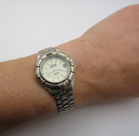 vintage sports watch / Guess / 6.3" wrist size watch / vintage womans / 90s watch / vintage Watch / watch ladies  watch  s26