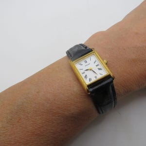 Rectangle watch / Pulsar watch / vintage pulsar by seiko wrist watch / womans gold watch / vintage   / watch / ladies watch (y13)